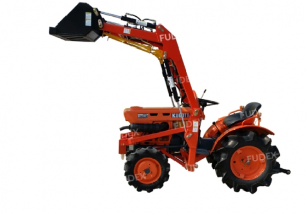 Kubota B6001 mit Frontlader