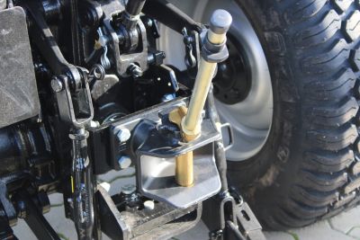 Zugmaul für Farmtrac 22, 26 und 30 Zugmaul für Farmtrac 22, 26 und 30